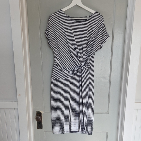 GAP Dresses & Skirts - GAP Navy and White Striped Midi Dress Size M